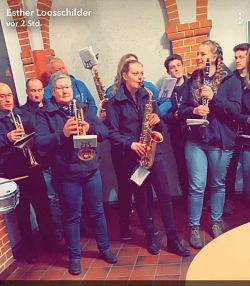 Schlüsselübergabe Karneval Stolzenau&nbsp;&copy;&nbsp;Feuerwehr Blasorchester Anemolter-Schinna